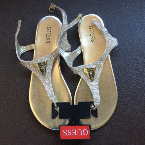 guess t strap sandals